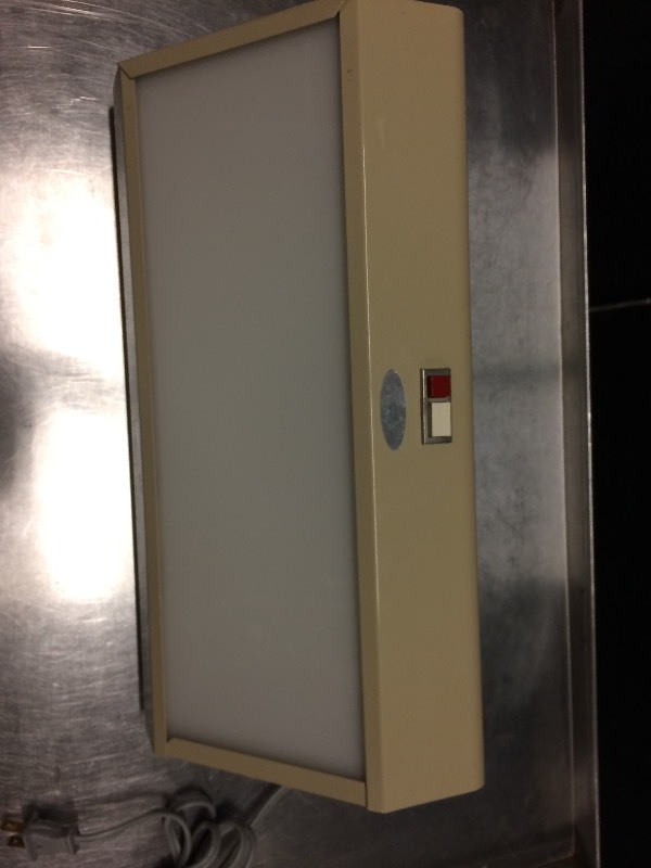 lot 50 image: Small Tabletop X-ray Dental Examination Film Radiographs Light Machine Great For Tracings & Crafts Etc - Excellent Condition