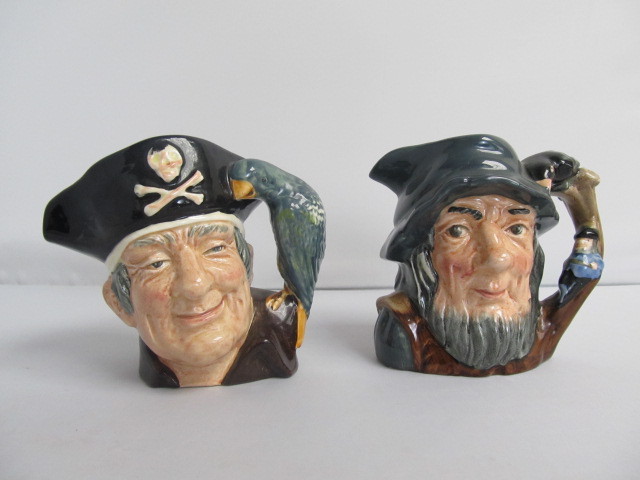 lot 43 image: Orig Vintage 1950s ROYAL DOULTON Toby Mugs