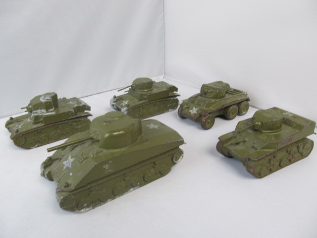 lot 62 image: Group of Vintage Cast Brass Army Tank Models