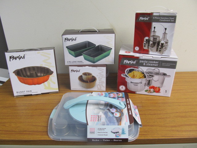 lot 114 image: Lot of BRAND NEW KitchenCooking Items