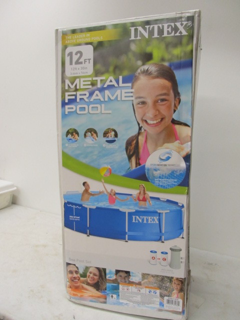 lot 128 image: NEW Metal Frame 12ft Swimming Pool
