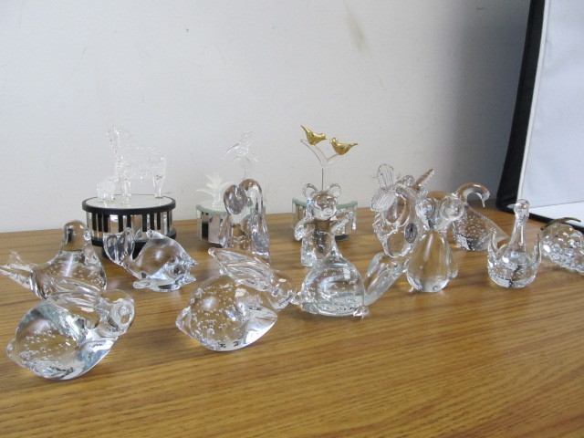 lot 168 image: Large Group of Crystal Animal Figurines & Music Boxes