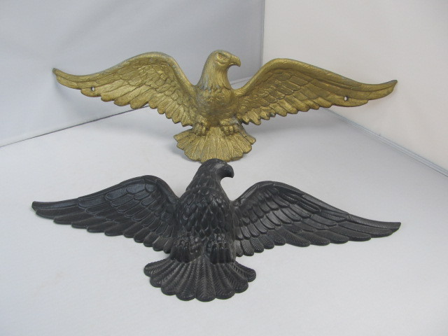 lot 170 image: 2 Vintage Metal Wall Eagles
