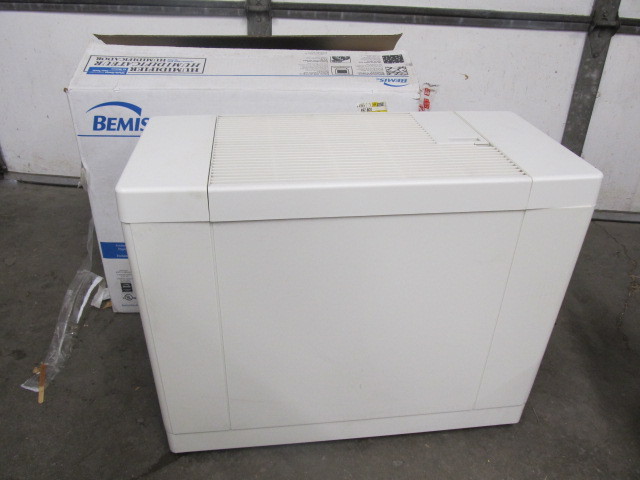 lot 28 image: BEMIS Whole House Humidifier - Used & Working