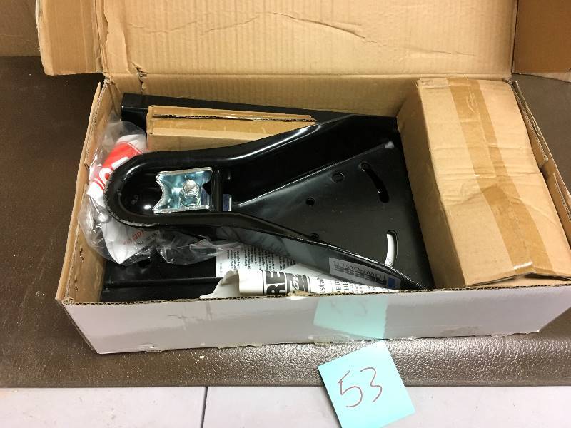 Reese Towpower 7014200 Tow Champ Tow Bar Round Cube Class lii nott used