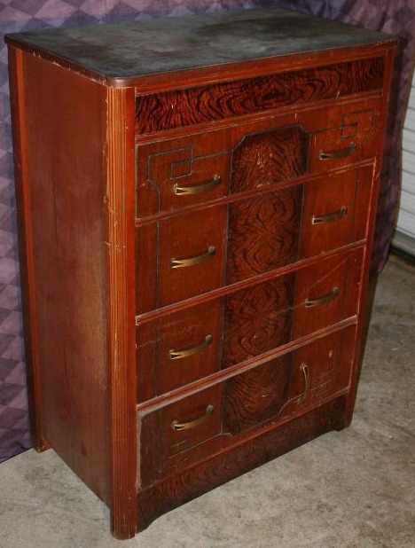 Dresser
