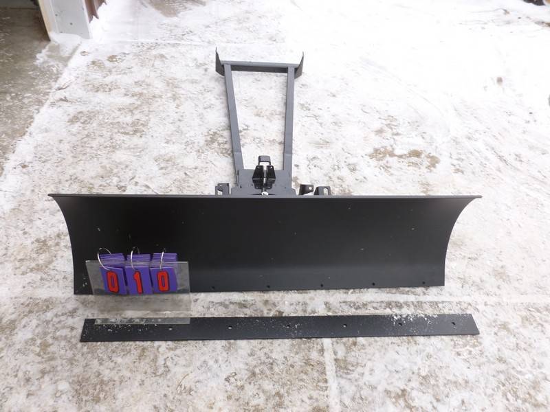 SnS Auctions 301 Snow Blowers, plows & winter equipment KBID