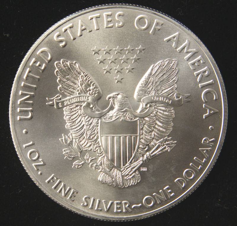 lot 81 image: 2017 AMERICAN SILVER EAGLE 1 TROY OZ. .999 FINE SILVER DOLLAR