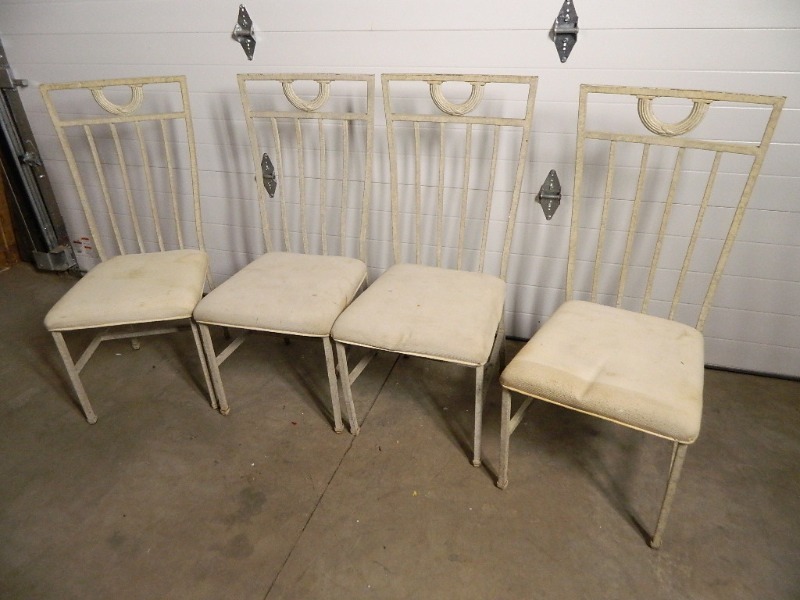 4 Chairs