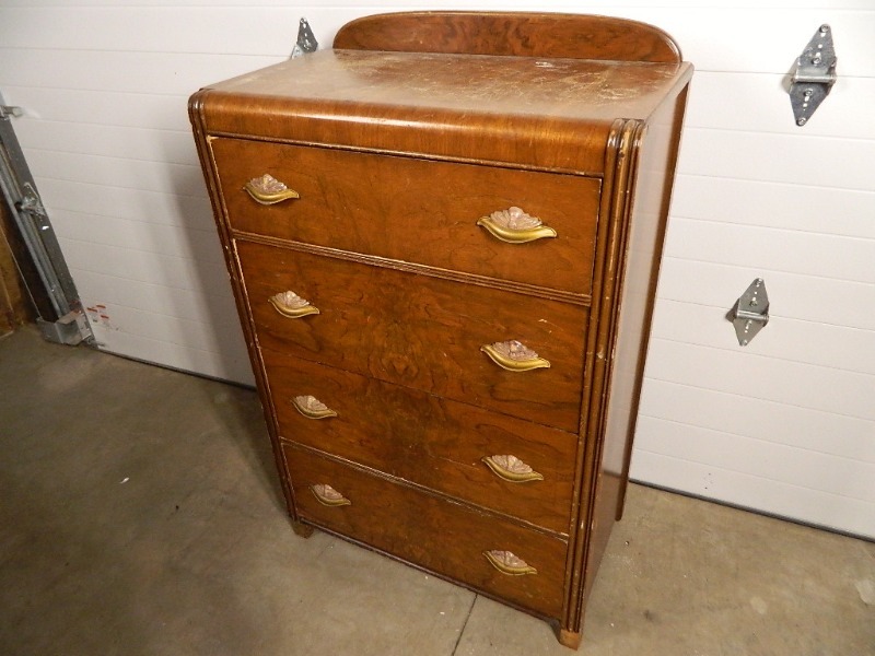 Vintage 4 Drawer Dresser