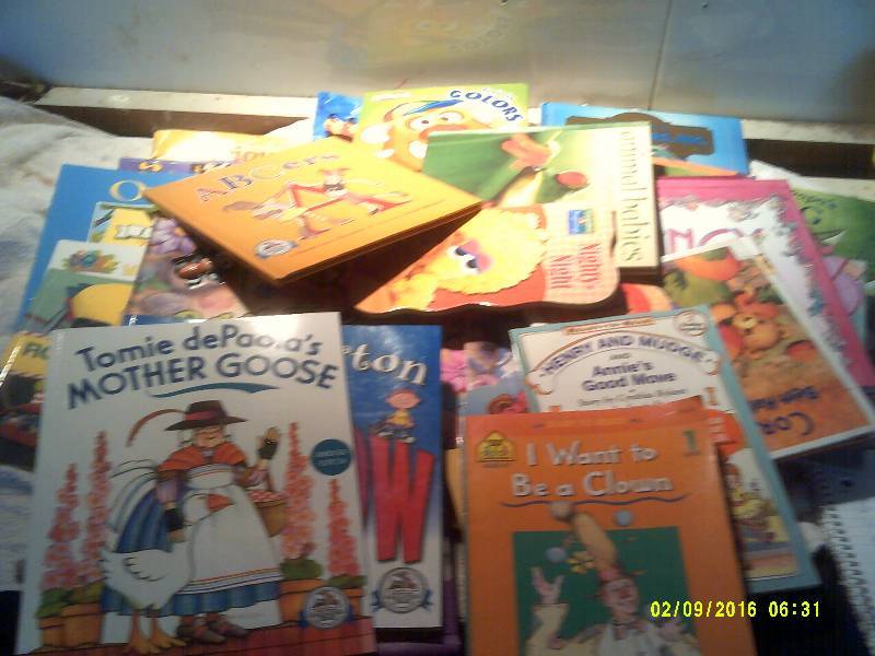 lot 21 image: CHILDRENS BOOKS