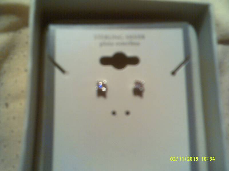 lot 78 image: STERLING SILVER STUD EARINGS