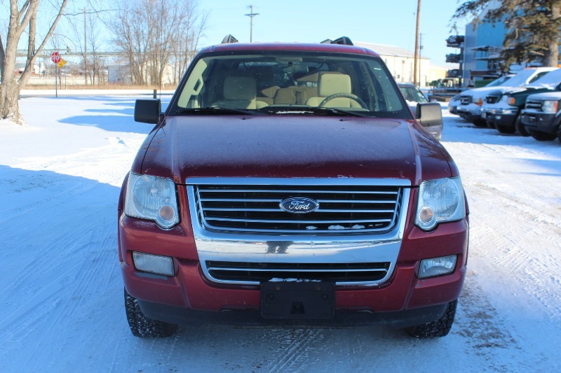 2008 Ford Explorer XLT 4x4 - 7 Passenger - Two Owner -