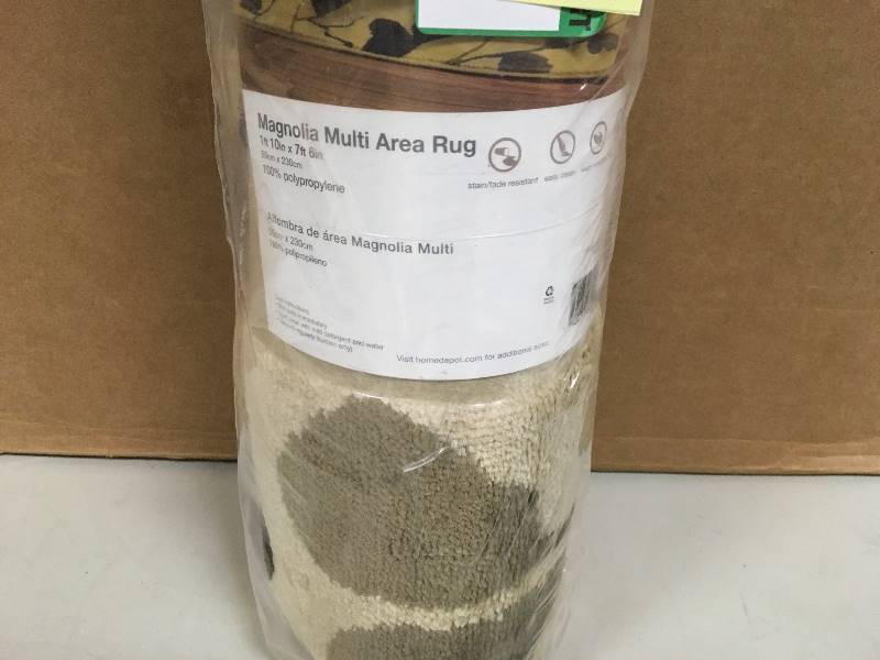 Magnolia Multi Area Rug not used