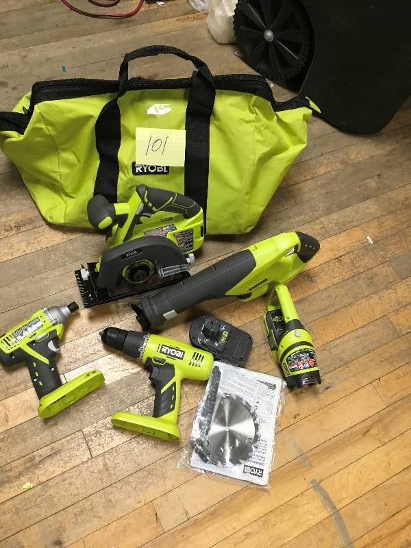 Ryobi 5 Piece OnePlus 18volt tool kit used- 1 battery only - in like new condition