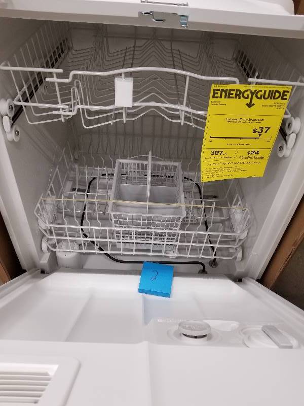 lot 2 image: GE Appliances- Dishwasher 24W- 25 34D not used