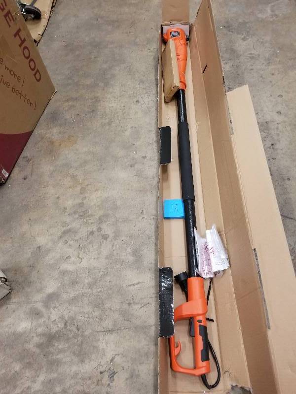 lot 13 image: Black & Decker PP610 6.5 Amp 10 in . Pole Saw open box in like new condition