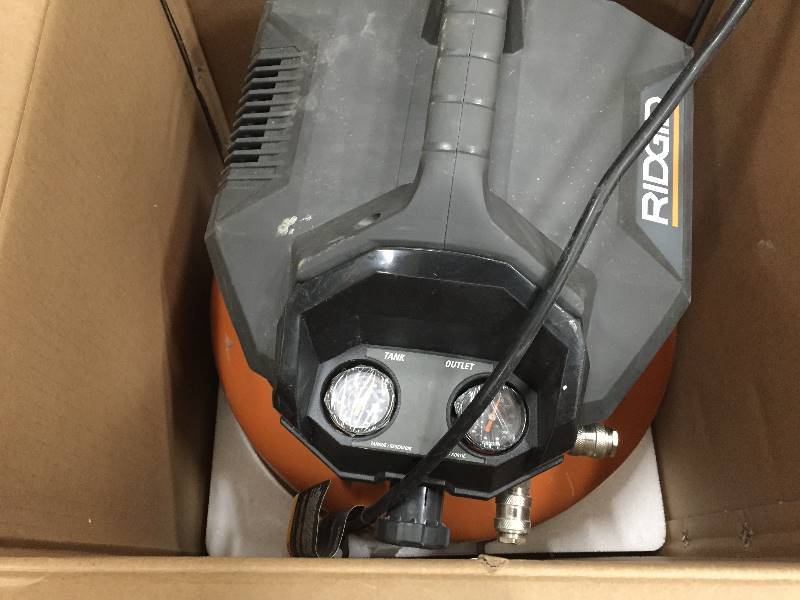 lot 52 image: Ridgid 6 Gallon Pancake Air Compressor open box in new condition