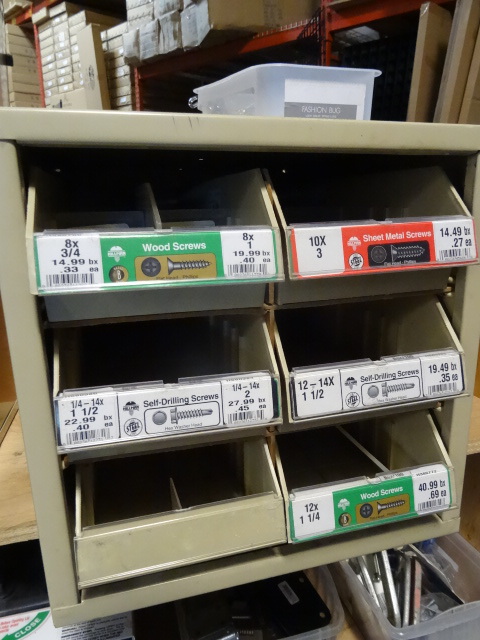 6 drawer hardware bin. Unit is empt...