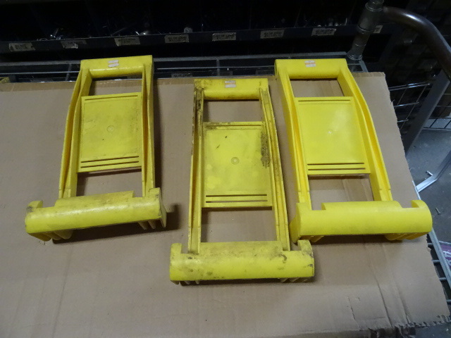 3 plastic panel carriers...