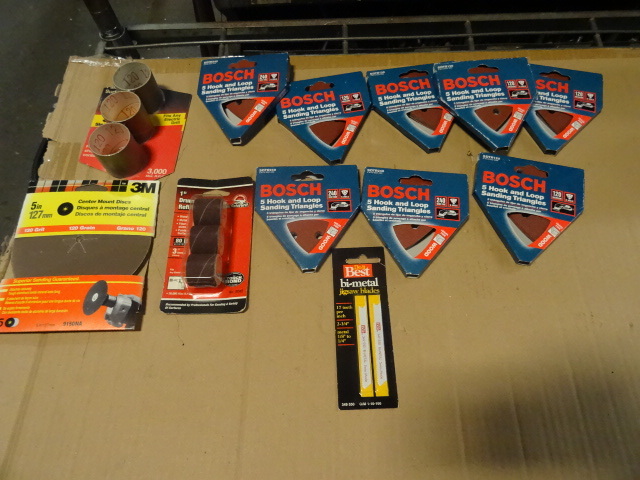 Bosch hook and loop sanding triangl...