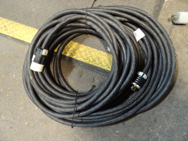 Heavy duty 84 extension cord. Twis...