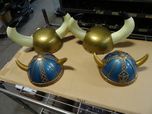 4 plastic vikings hats...