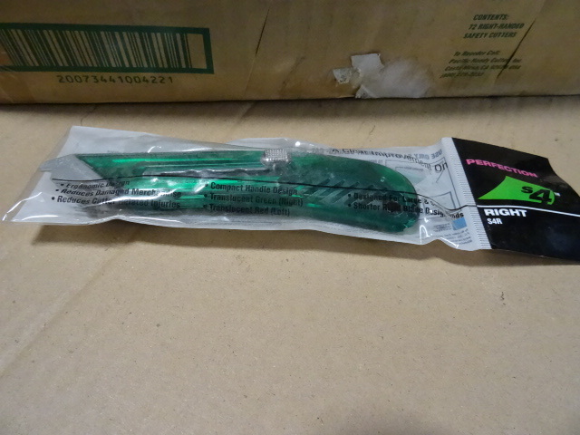 S4 safety box cutters. Right S4R. Q...