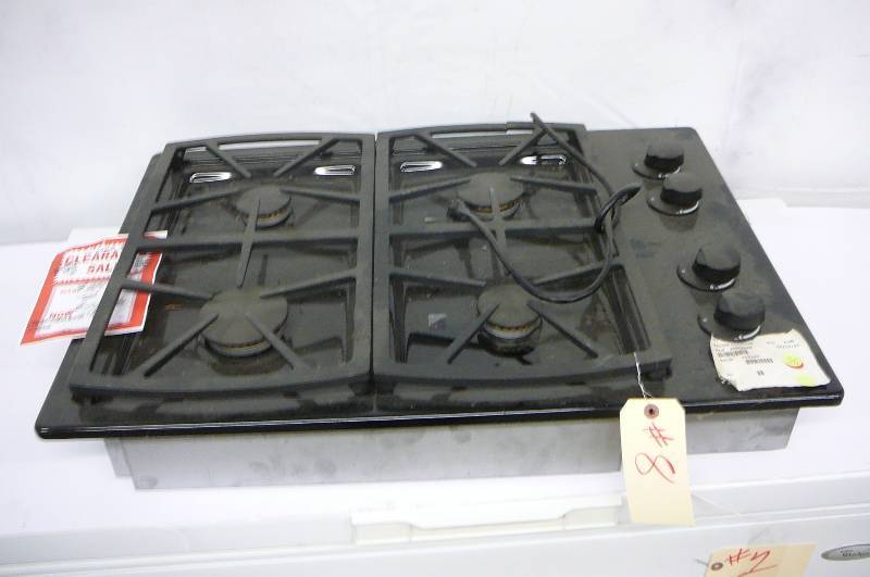lot 8 image: Gas Cook Top