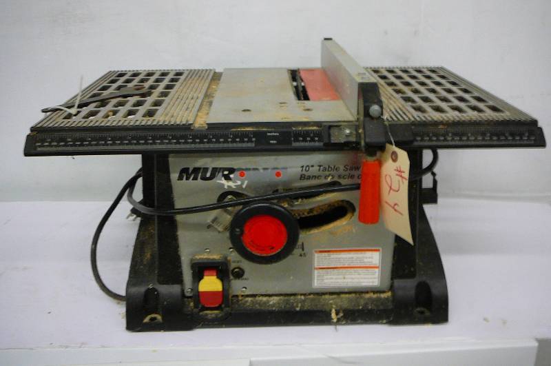 lot 24 image: Murana 10 table saw