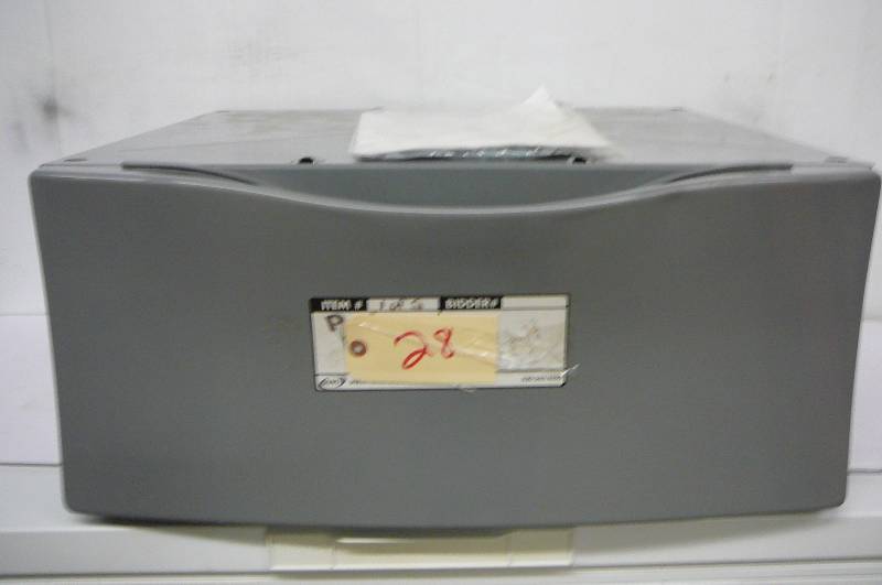 lot 28 image: Washer Dryer Pedestal Never Installed