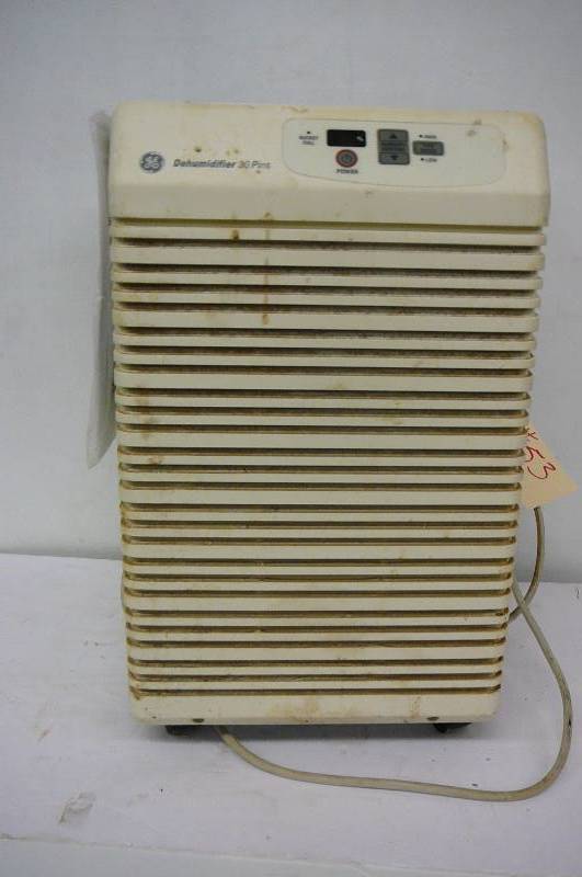 lot 53 image: G&E Dehumidifier 30 Pint