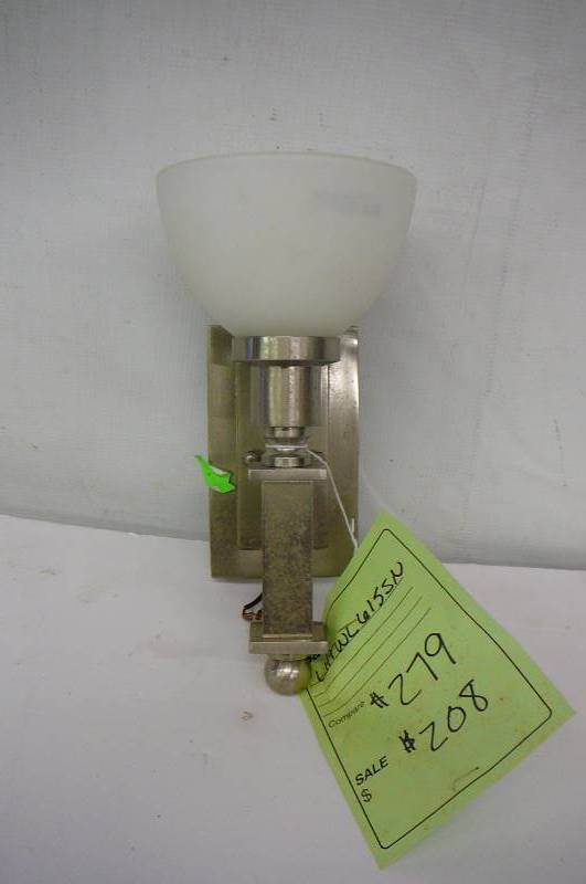 lot 74 image: Light Fixture