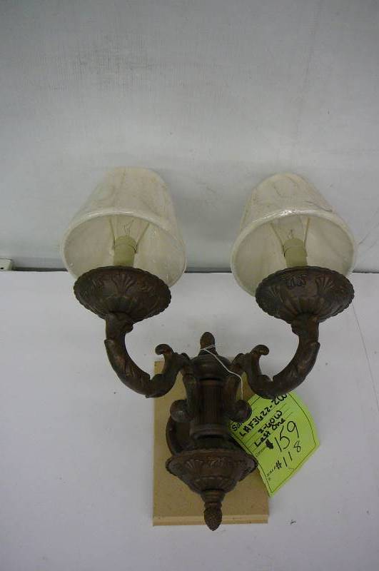 lot 85 image: Light Fixture