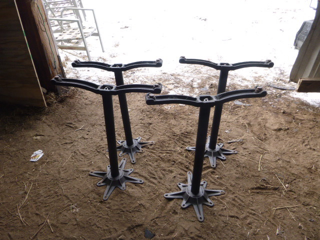 lot 37 image: 4 Table Bases