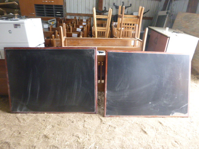 lot 42 image: 2 Table Tops