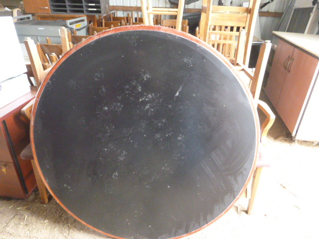 lot 46 image: Round Table Top