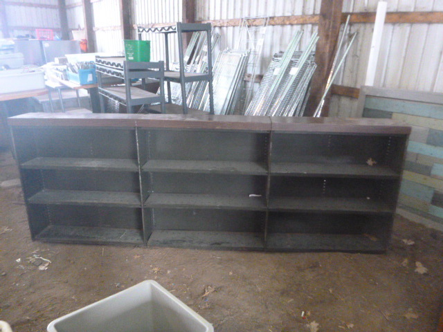 lot 53 image: Office Shelves