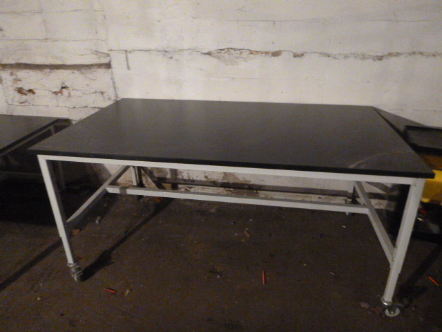 lot 78 image: Table on Casters