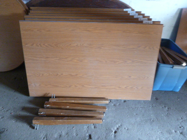 lot 140 image: Rectangle Oak Table