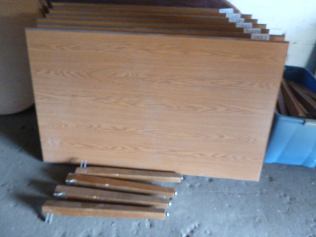 lot 141 image: Rectangle Oak Table
