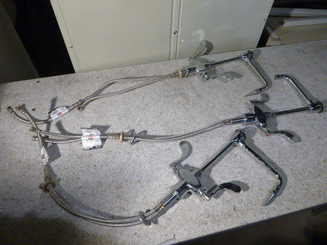 lot 152 image: 3 Lab Faucets