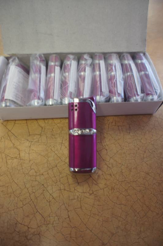 lot 52 image: New, Lot of 10 Lighters