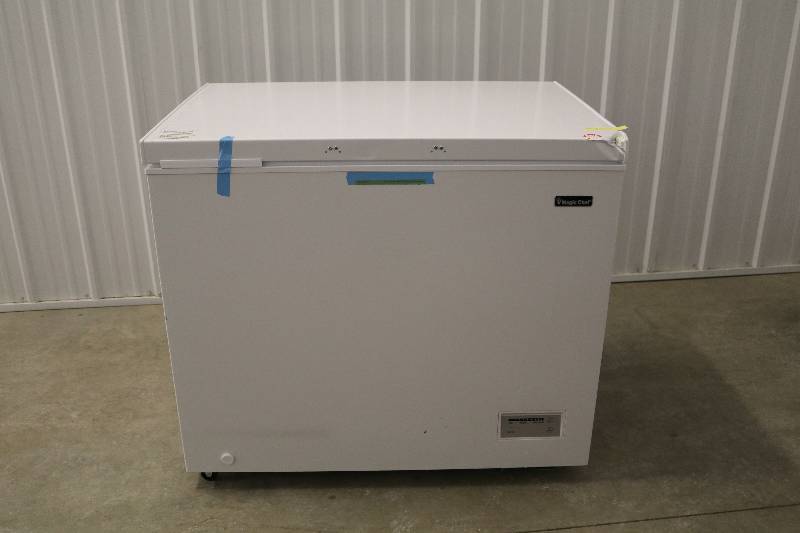 Medium Chest Freezer