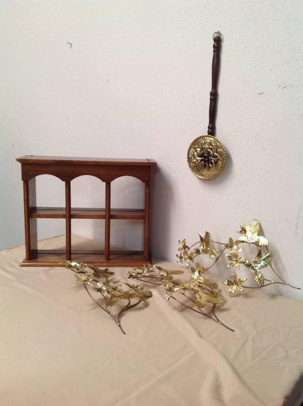 lot 11 image: Shelf, metal artworks and wooden art work