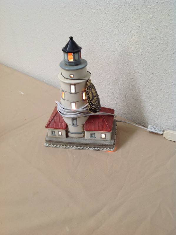 lot 14 image: Historic America Lighthouse Collection - Leftons - Chicago Harbor