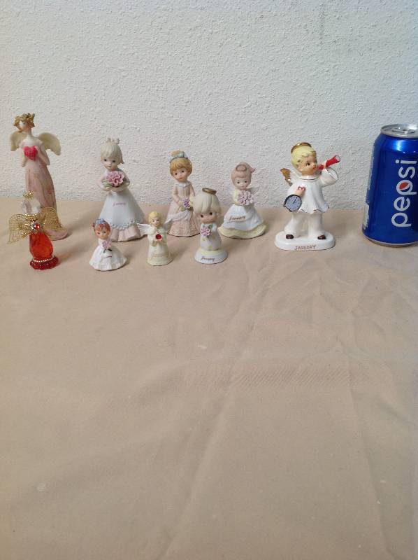 lot 30 image: January Angels - 9 Different ones