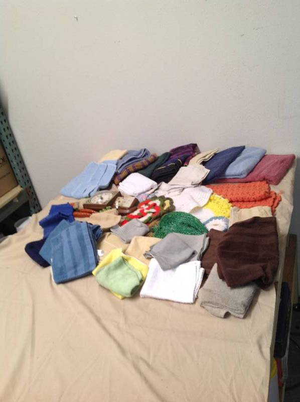 lot 70 image: Lot Of Towels - Kitchen and Body Towels, also some Crochet items
