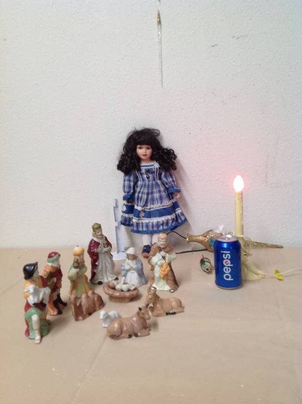 lot 57 image: Porcelain Manger Set, Christmas Tree ornaments