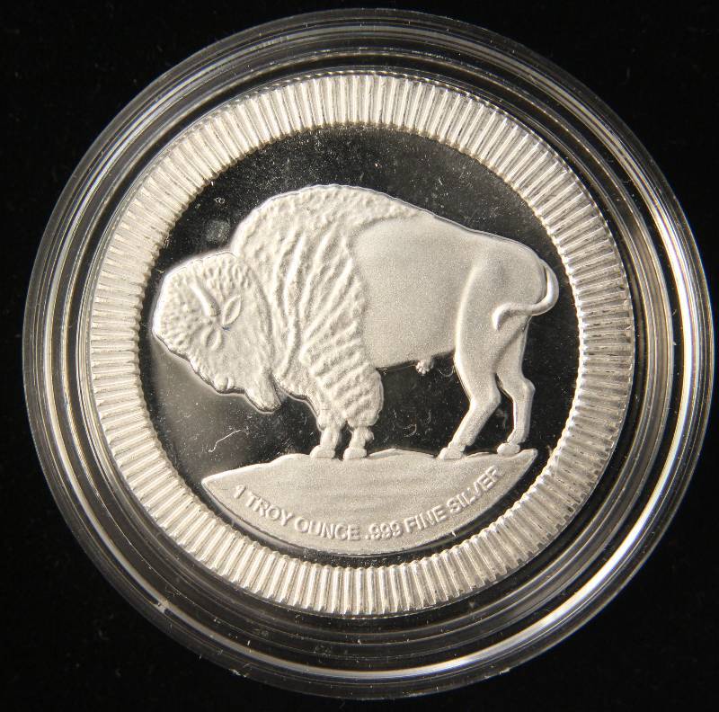 lot 22 image: 1 TROY OZ. .999 FINE SILVER INDIAN BUFFALO ROUND IN AIRTITE